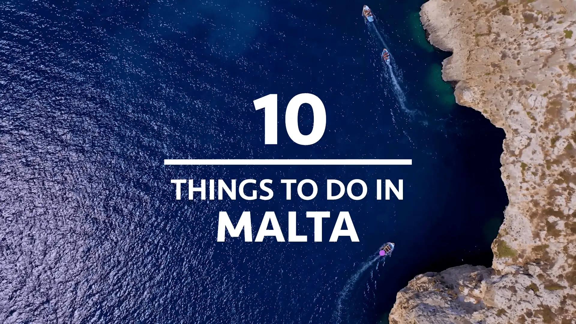 Titolo cosa fare a Malta su uno sfondo marino